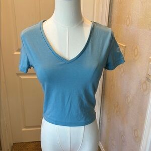 Wild Fable Sky Blue V-Neck Short Sleeve Tee